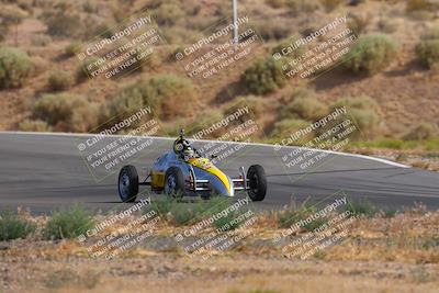 media/Jun-01-2025-CalClub SCCA (Sun) [[eae223c5dd]]/Group 3/Qualifying/
